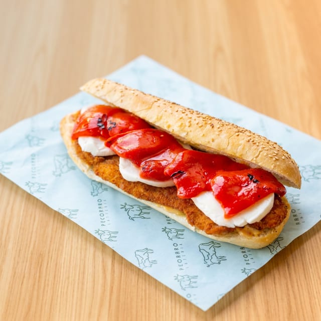 MILANESE CUTLET PANINI.